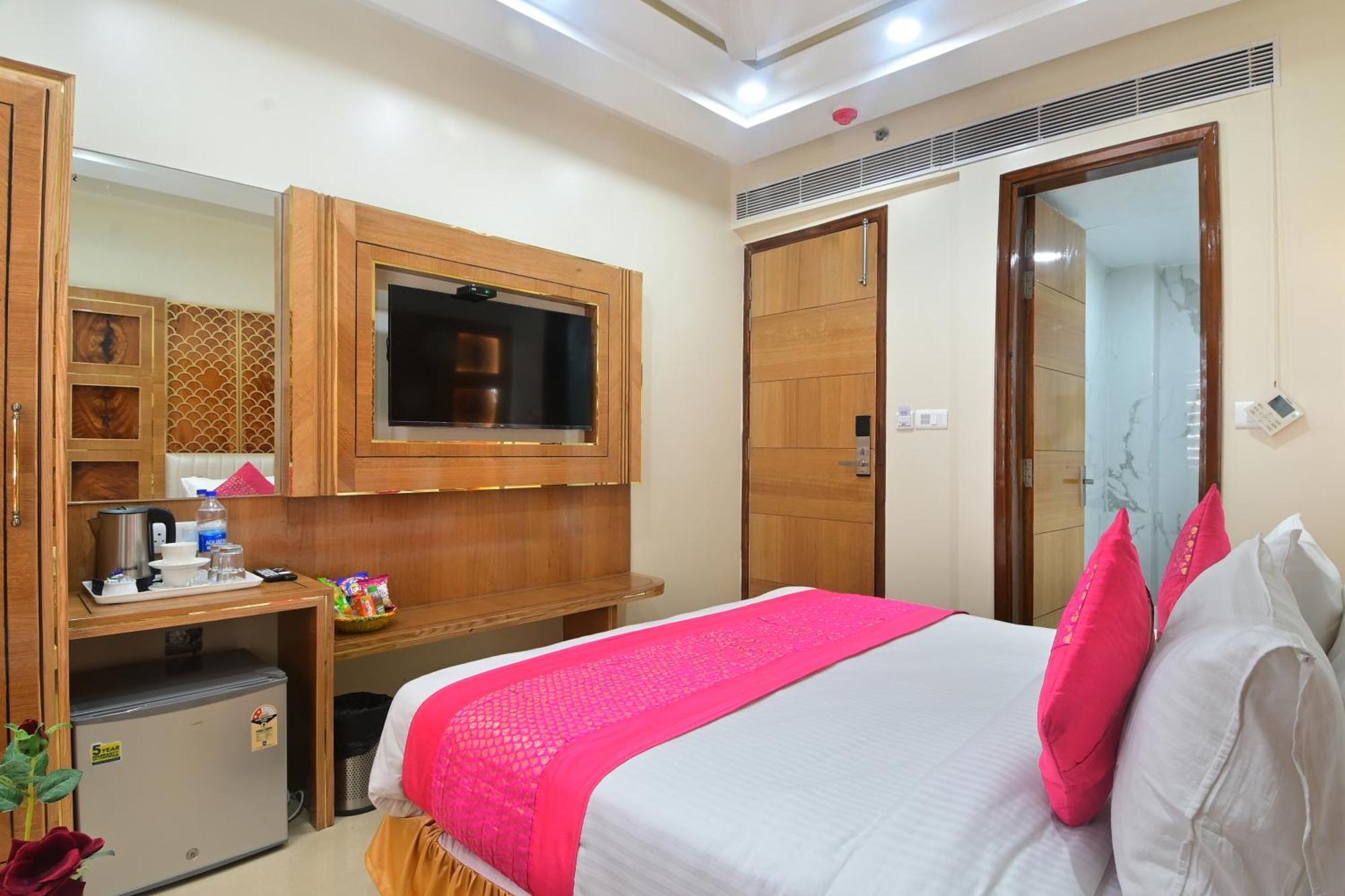 Hotel Gold Palace - 03 Mins Walk From New Delhi Railway Station Eksteriør bilde