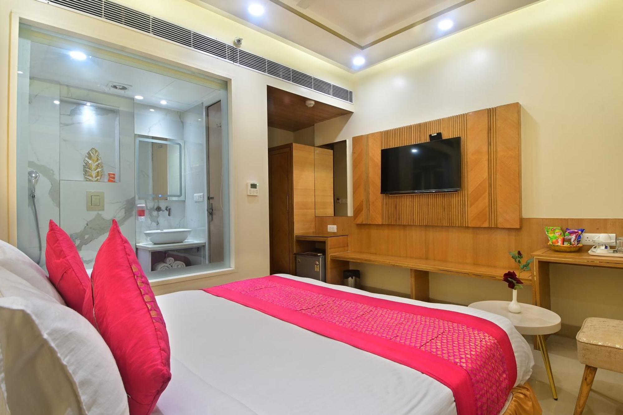 Hotel Gold Palace - 03 Mins Walk From New Delhi Railway Station Eksteriør bilde