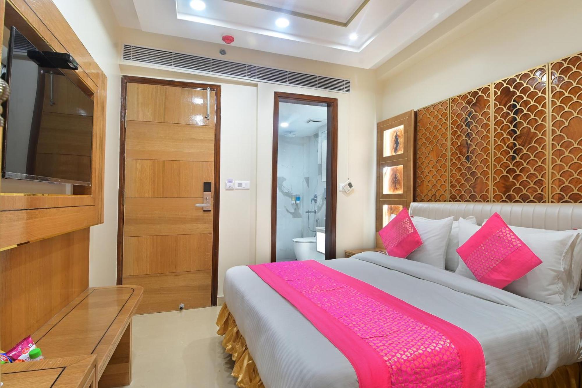 Hotel Gold Palace - 03 Mins Walk From New Delhi Railway Station Eksteriør bilde