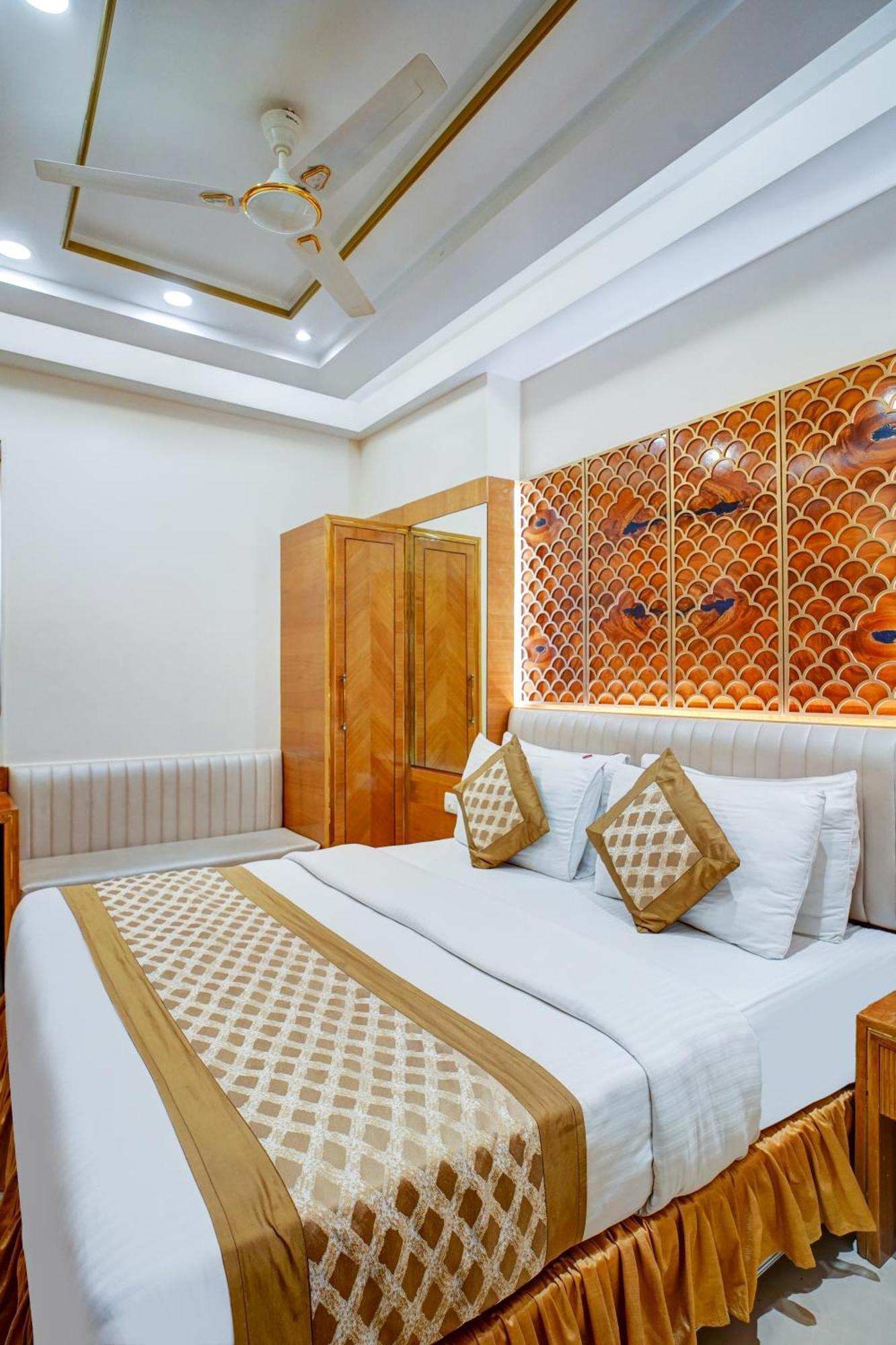 Hotel Gold Palace - 03 Mins Walk From New Delhi Railway Station Eksteriør bilde