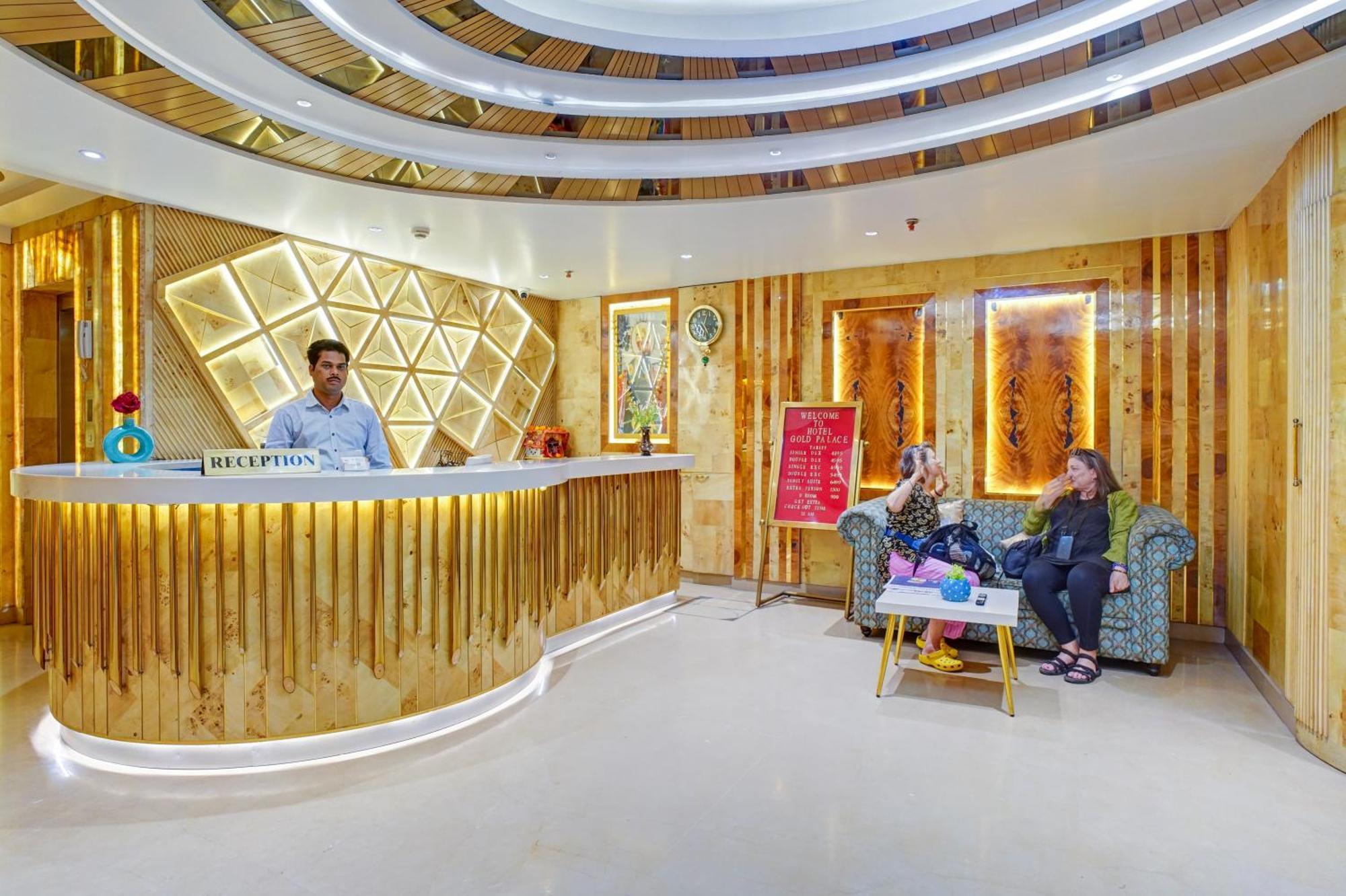 Hotel Gold Palace - 03 Mins Walk From New Delhi Railway Station Eksteriør bilde